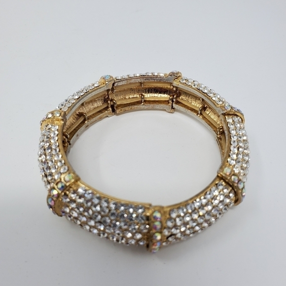 Rhinestones Stretch Bangle Fashion Goldtone Bracelet. SALE - Picture 5 of 5